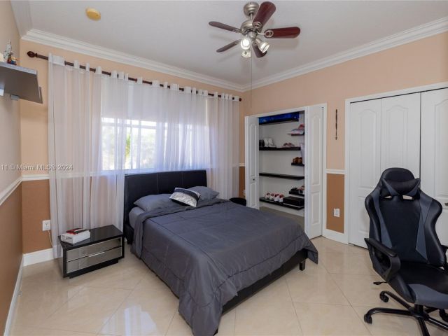 Home for sale at 3102 SW 147 ct - photo 5126173