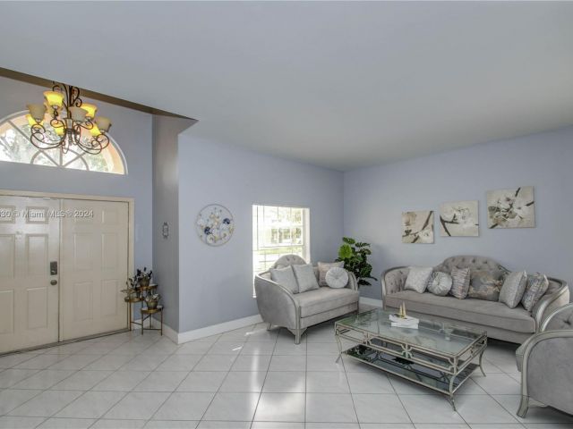 Home for sale at 1130 NW 184th Pl - photo 5104405