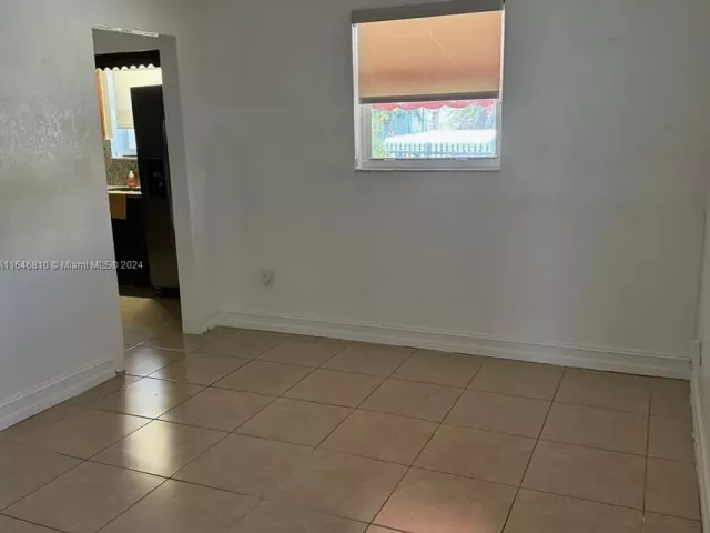 3-bedroom home for sale in Coral Gables - 206 Ponce De Leon Blvd - MondialRealty