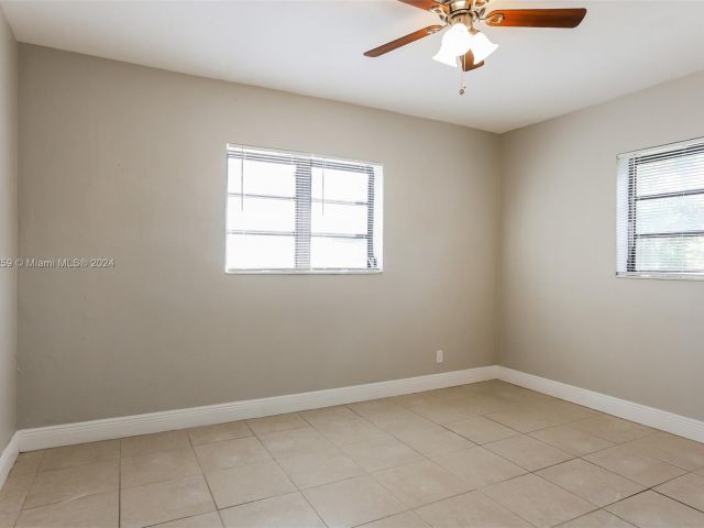 Home for rent at 1000 Arizona Ave - photo 5107457