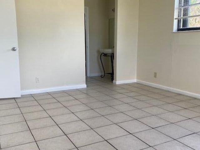 Home for rent at 1301 W 30th Street - photo 5121517