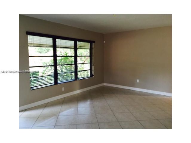 Home for rent at 1150 NW 127th St 1150 - photo 5107601