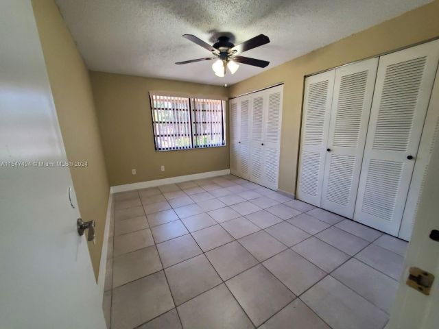 Home for sale at 600 SW 89th Ct - photo 5458156