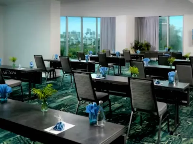 Apartment for sale  Unit #1105 - photo 5110257