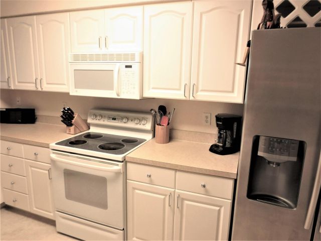 Home for rent at 1900 Oceanwalk Ln 104 - photo 5121417