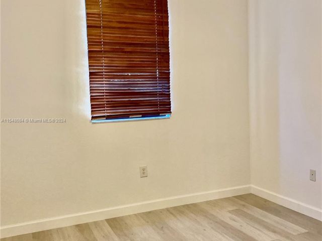 Home for rent at 10281 NW 32nd Ter 10281 - photo 5250510