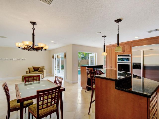 Home for sale at 5141 NE 17th Ave - photo 5154015