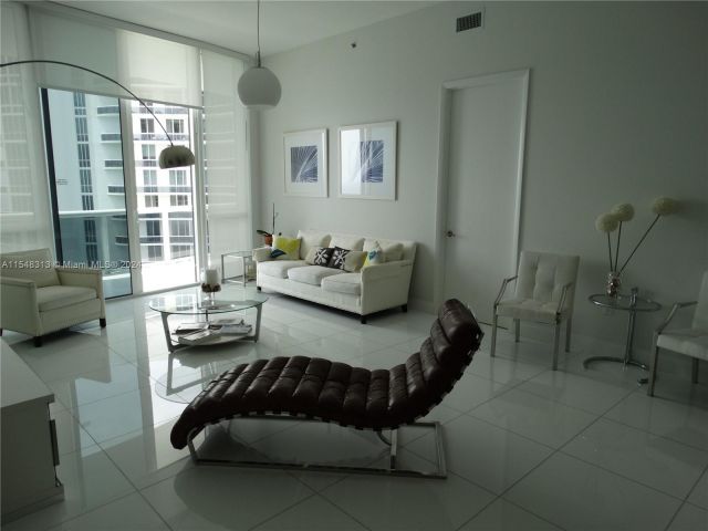Apartment for rent  Unit #3907 - photo 5119511