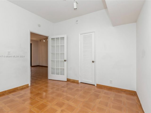 Apartment for sale  Unit #D105 - photo 5119982