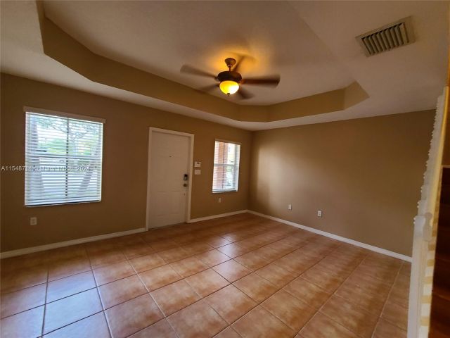 Home for rent at 608 SW 107th Ave 705 - photo 5396140