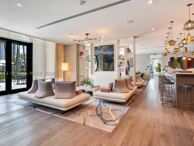 1-bedroom condo for sale in Miami - 480 NE 31st St 2202 - MondialRealty
