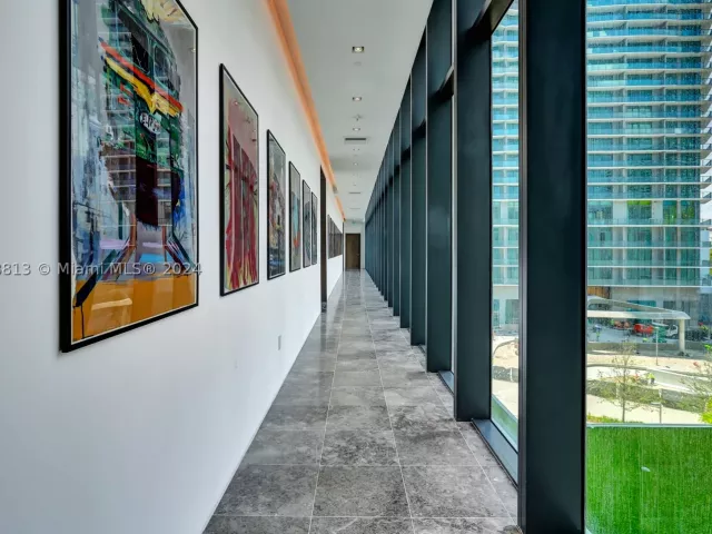 1-bedroom condo for sale in Miami - 480 NE 31st St 2202 - MondialRealty