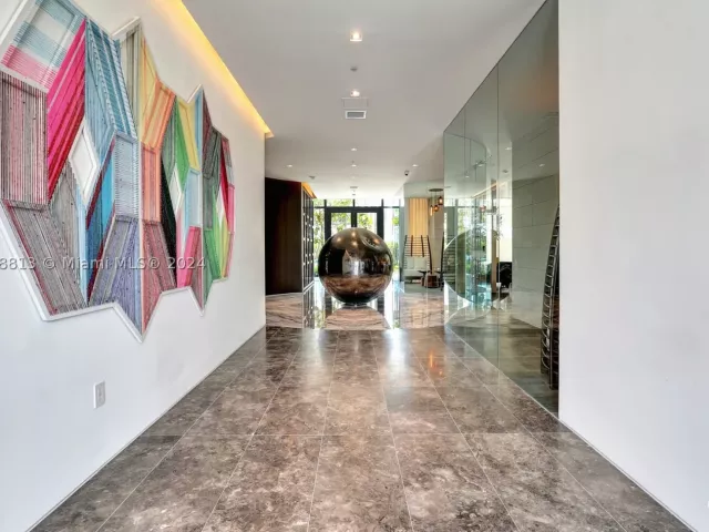 1-bedroom condo for sale in Miami - 480 NE 31st St 2202 - MondialRealty