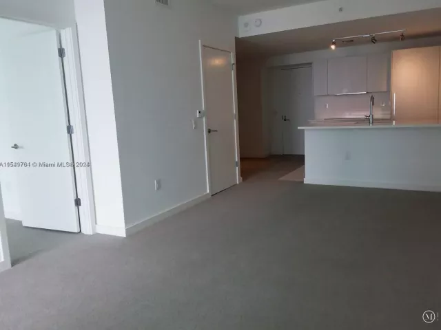 1-bedroom condo for sale in Miami - 501 NE 31st St 3003 - MondialRealty