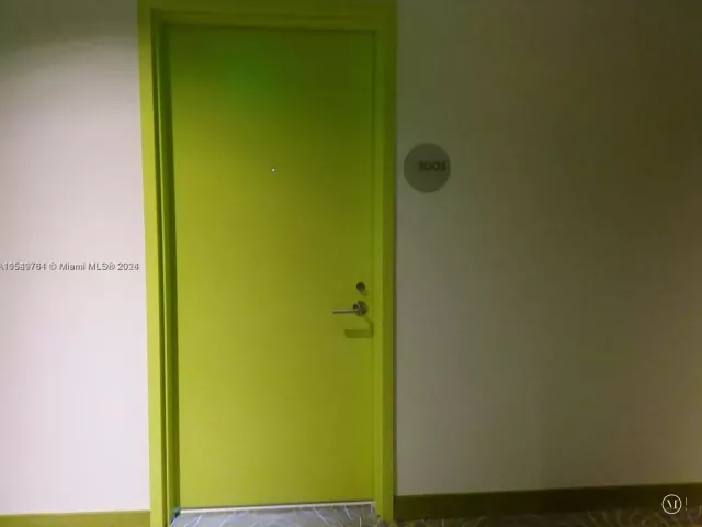 1-bedroom condo for sale in Miami - 501 NE 31st St 3003 - MondialRealty