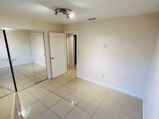 Home for rent at 1918 N 45th Ave - photo 5317289