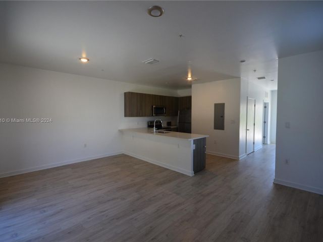 Home for rent at 170 NW 158th St 11 - photo 5131221