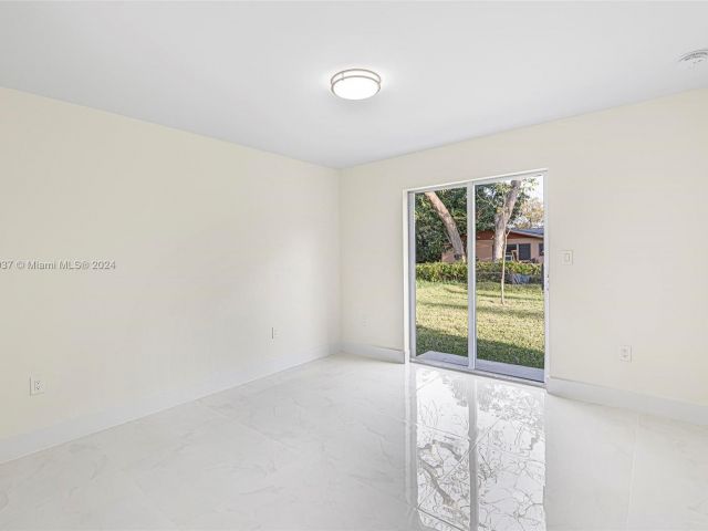 Home for rent at 931 NW 50 Street - photo 5131275