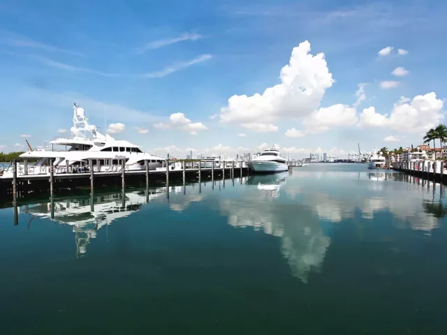 3-bedroom condo for rent in Miami Beach - 2442 Fisher Island Dr 5402 - MondialRealty