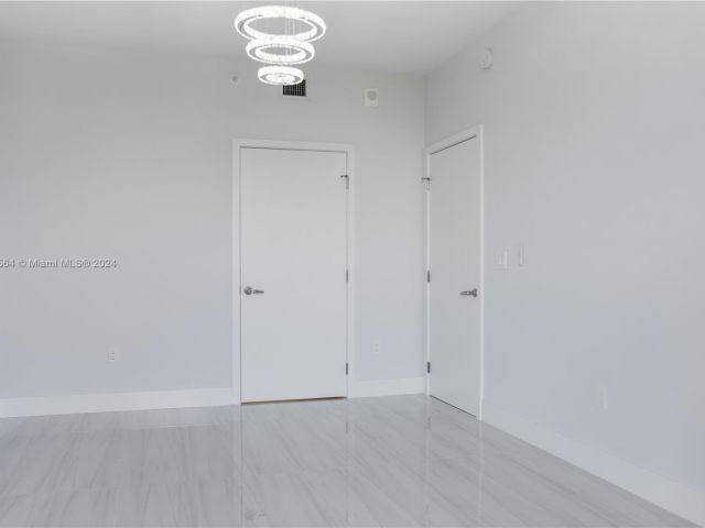 Apartment for sale  Unit #2920 - photo 5137327
