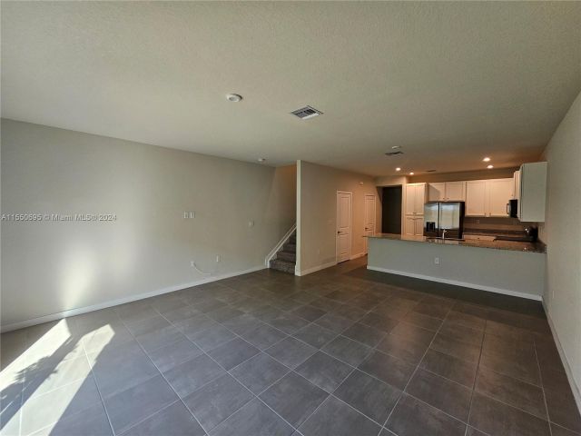 Home for rent at 10824 SW 232nd Ter . - photo 5143629