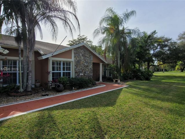Home for sale at 14900 SW 167th St - photo 5137452