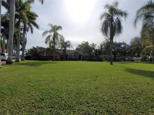 Home for sale at 14900 SW 167th St - photo 5137453