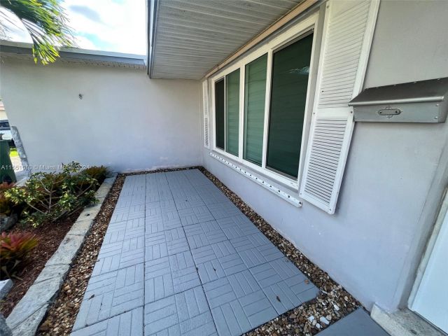 Home for rent at 8441 NW 18th St . - photo 5141203