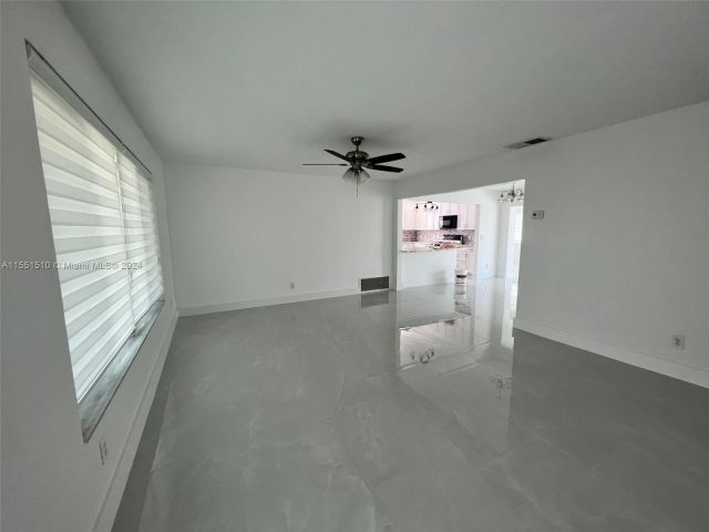 Home for rent at 8441 NW 18th St . - photo 5141216