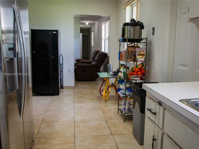 Home for sale at 6005 SW 22nd St - photo 5214381