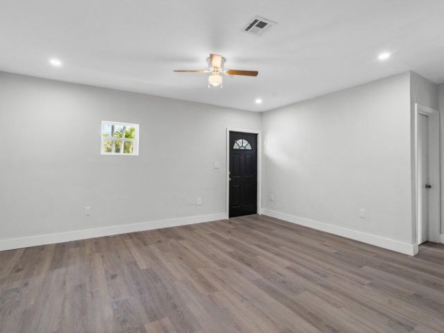 Home for sale at 1630 NW 14th Street - photo 5167494