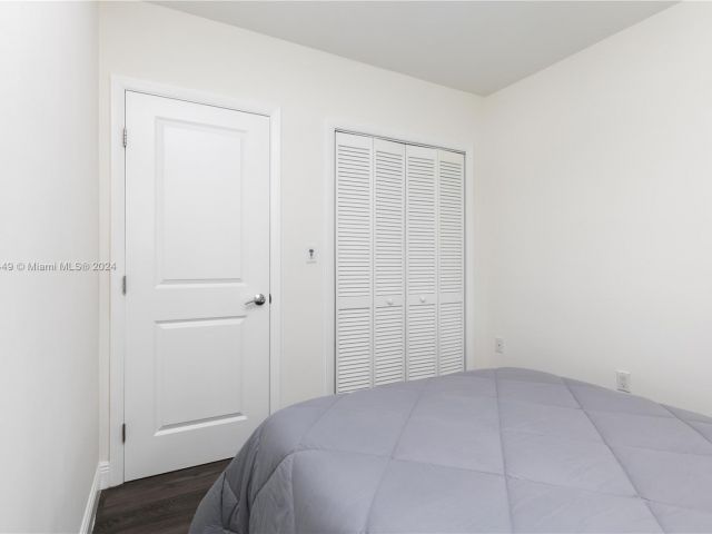 Home for rent at 412 Ridgewood Rd - photo 5151538