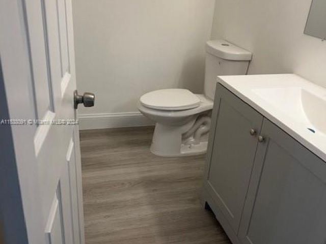 1-bedroom condo for sale in Hallandale Beach - 1904 S Ocean Dr 205 - MondialRealty