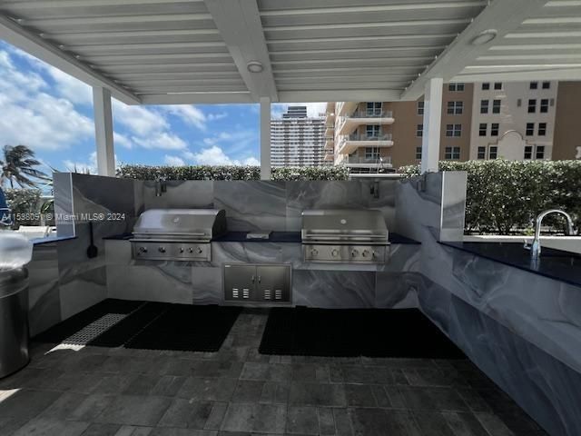 1-bedroom condo for sale in Hallandale Beach - 1904 S Ocean Dr 205 - MondialRealty