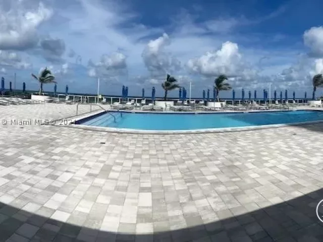 1-bedroom condo for sale in Hallandale Beach - 1904 S Ocean Dr 205 - MondialRealty