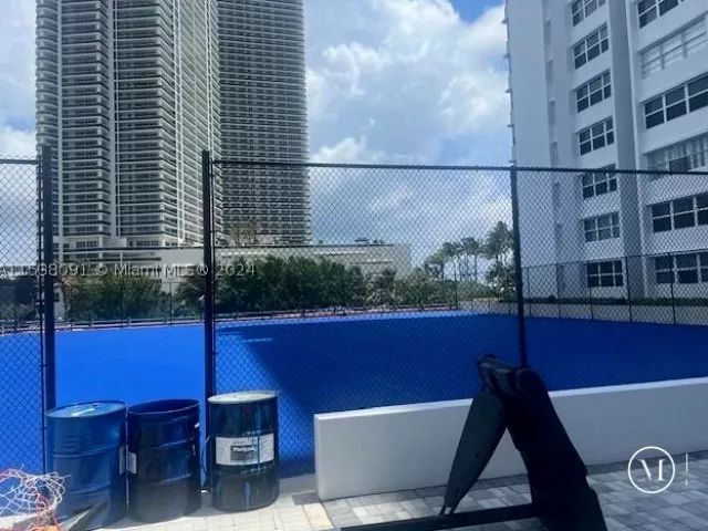 1-bedroom condo for sale in Hallandale Beach - 1904 S Ocean Dr 205 - MondialRealty