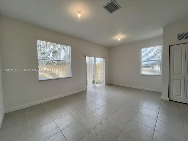 Home for rent at 29269 SW 162nd Ct - photo 5478781