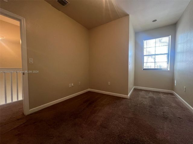 Home for rent at 3213 SE 7th St 3213 - photo 5159054