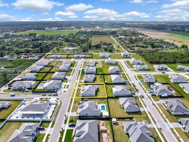 Home for sale at 17005 SW 291st St - photo 5158527