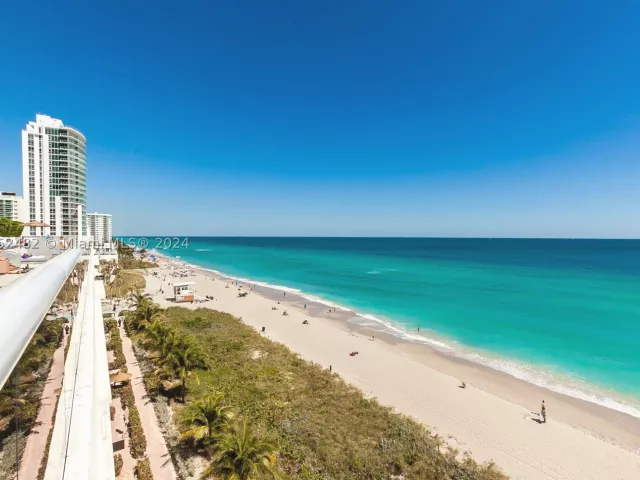 1-bedroom condo for rent in Hallandale Beach - 1830 S Ocean Dr 5005 - MondialRealty