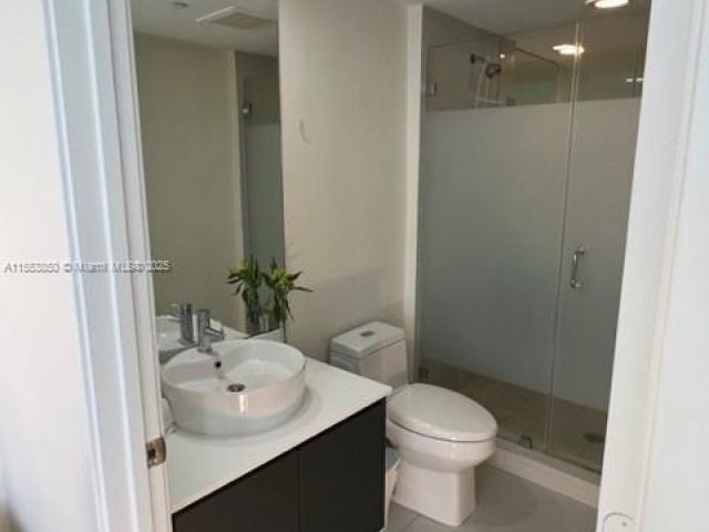 Apartment for rent  Unit #1606 - photo 7433478