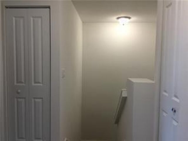Home for rent at 335 NW 33 Lane - photo 5162693