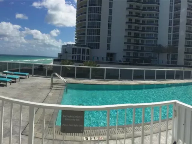 3-bedroom condo for sale in Sunny Isles Beach - 16001 Collins Avenue 502 - MondialRealty