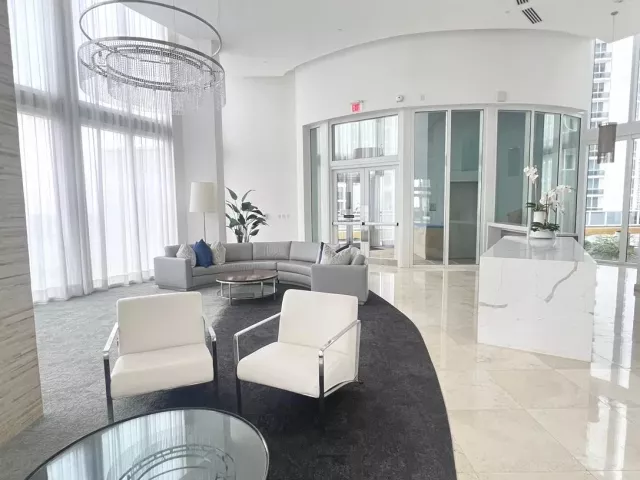 3-bedroom condo for sale in Sunny Isles Beach - 16001 Collins Avenue 502 - MondialRealty