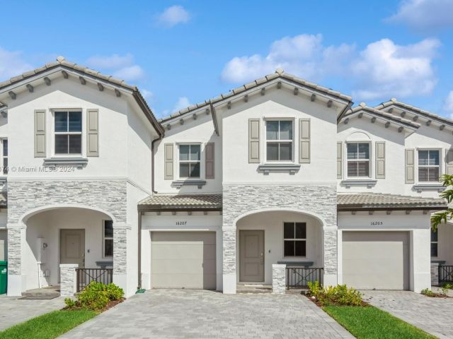 Home for sale at 16245 SW 288 terr 16245 - photo 5179149