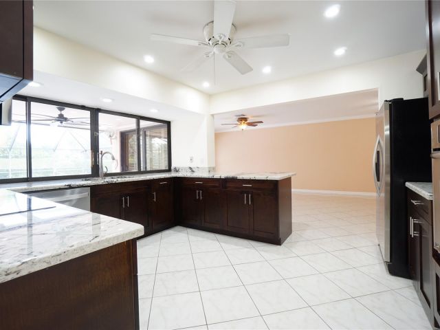 Home for rent at 375 NW 53rd St - photo 5172476