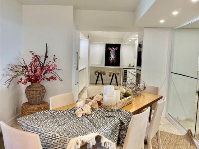 Apartment for sale  Unit #A404 - photo 5675440