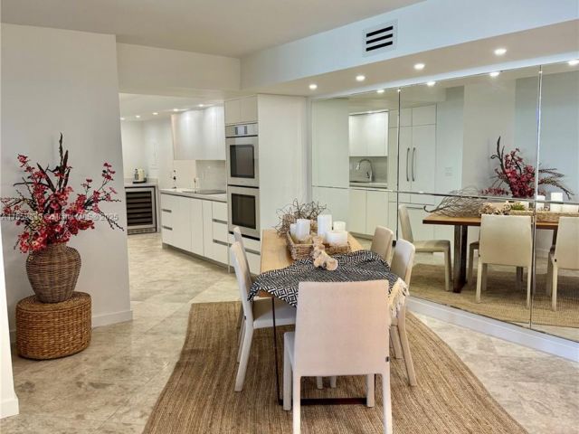 Apartment for sale  Unit #A404 - photo 5675441