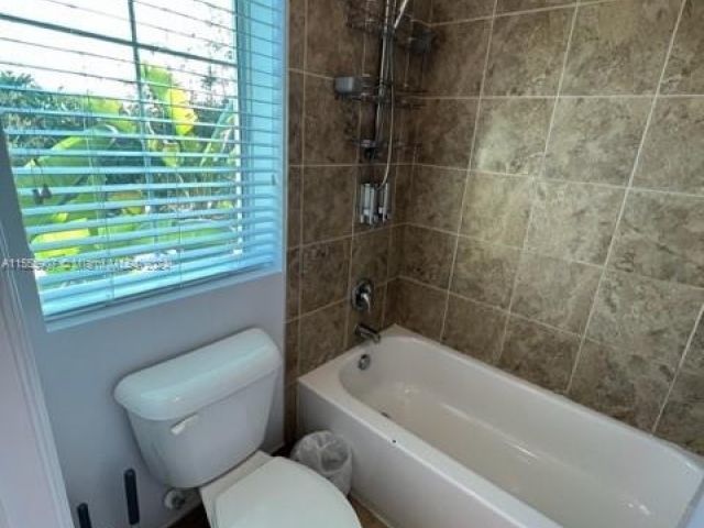 Home for rent at 2361 SE 5th St 2361 - photo 5179785