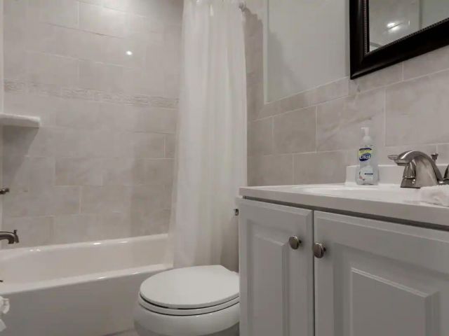 Home for rent at 309 NW 3rd Avenue - photo 5197539